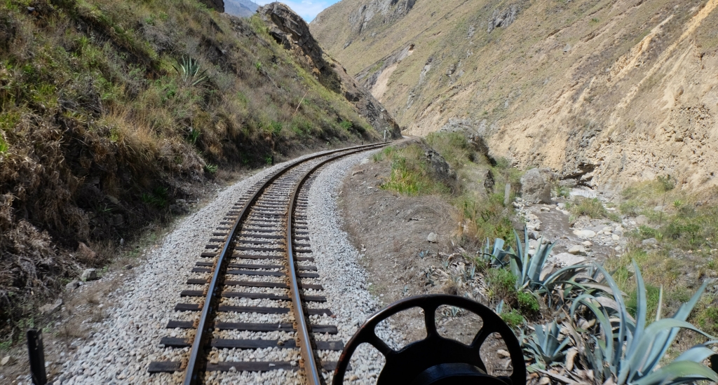 dscf4973s-not-relly-tren-crucero